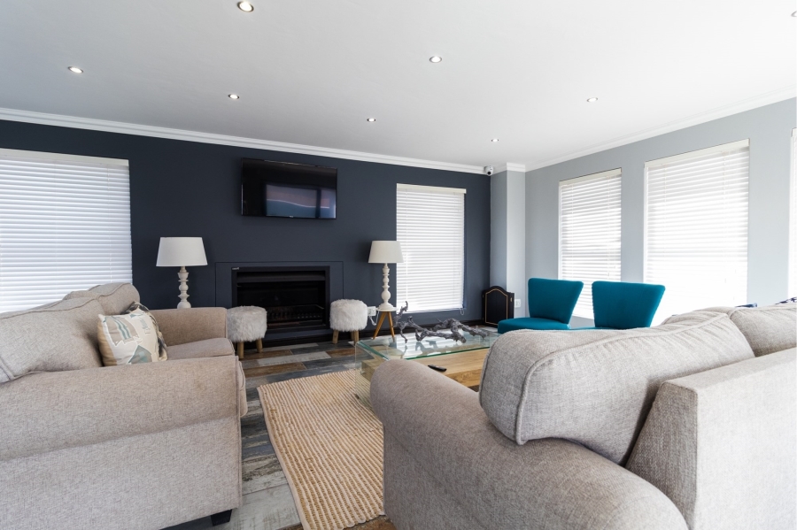 4 Bedroom Property for Sale in Calypso Beach Western Cape
